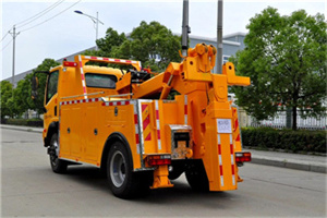 黄石高速路拖车费